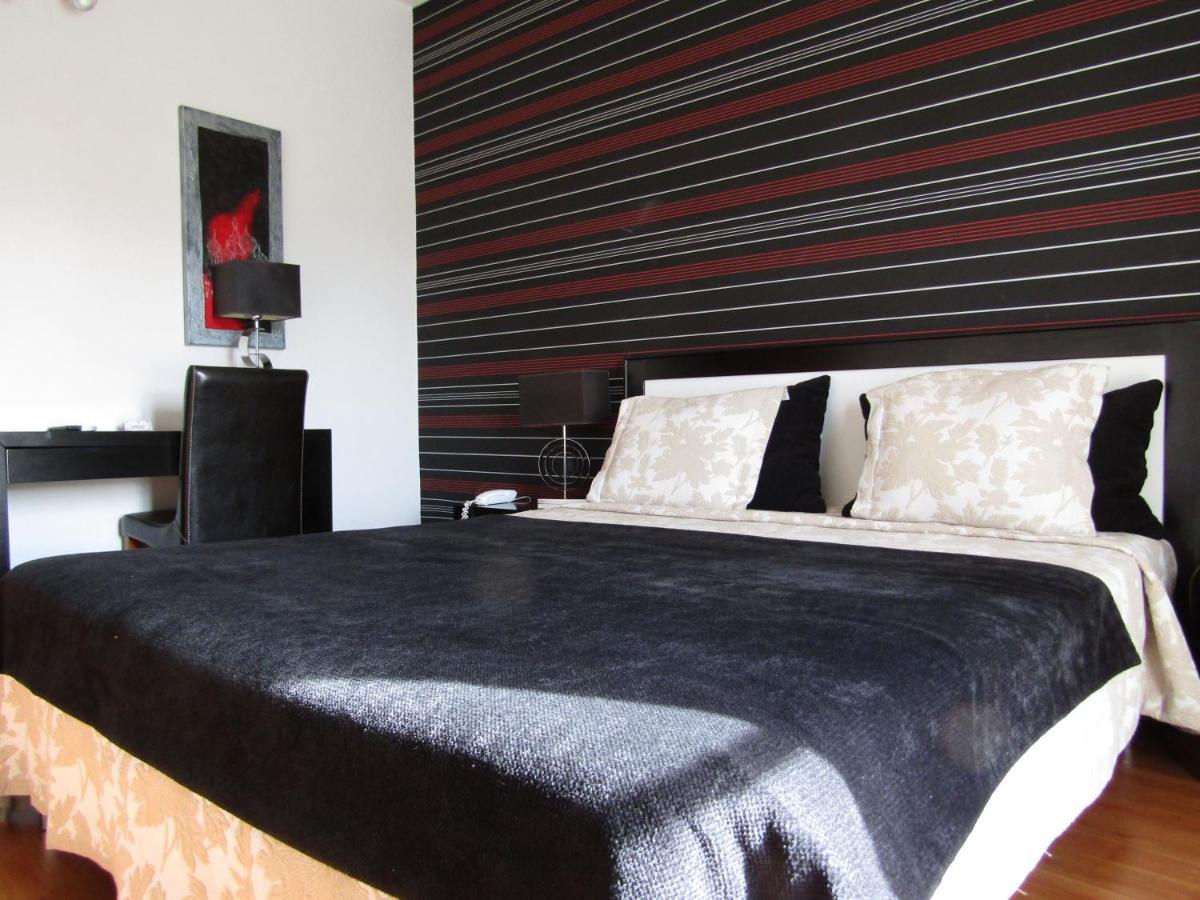 Hotel Caldas Internacional กัลดัส ดา ไฮน์ญา ภายนอก รูปภาพ