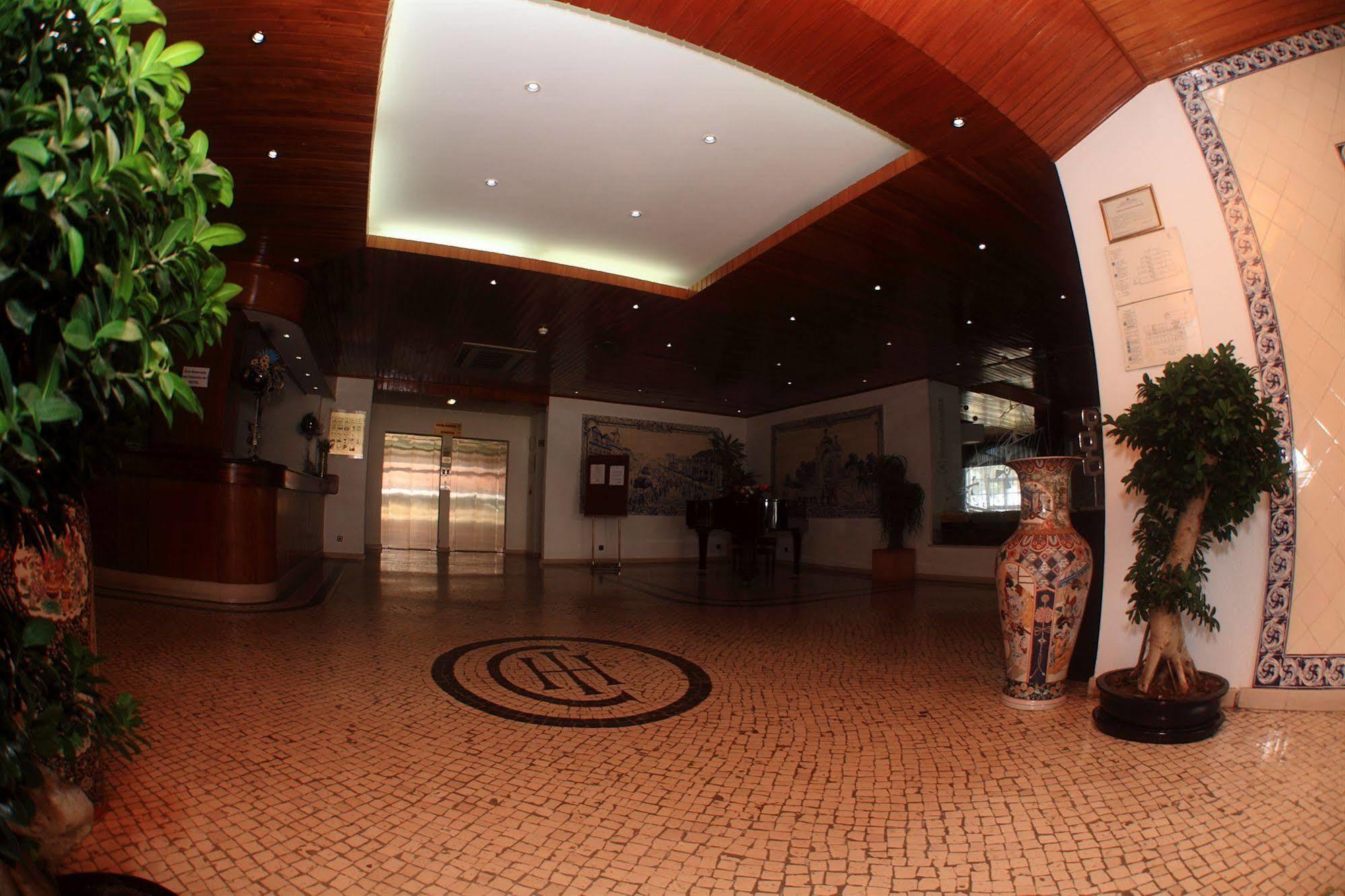 Hotel Caldas Internacional กัลดัส ดา ไฮน์ญา ภายนอก รูปภาพ